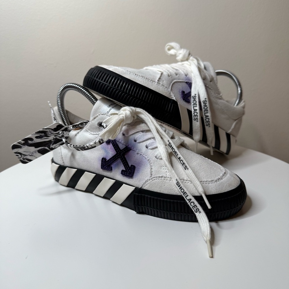 Off-White Vulcanized Low Top Sneakers White Black Arrows Custom Painted Size 36